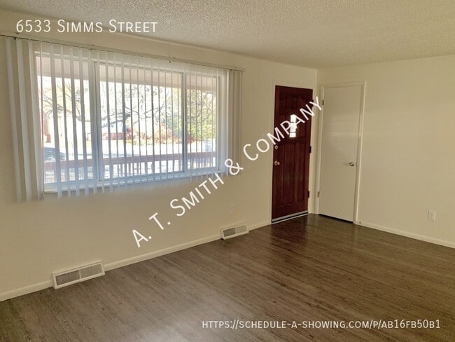 Building Photo - 6533 Simms St