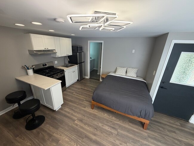 Foto del edificio - 5040 W Lake Rd
