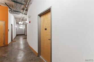 Building Photo - 2201 Locust St