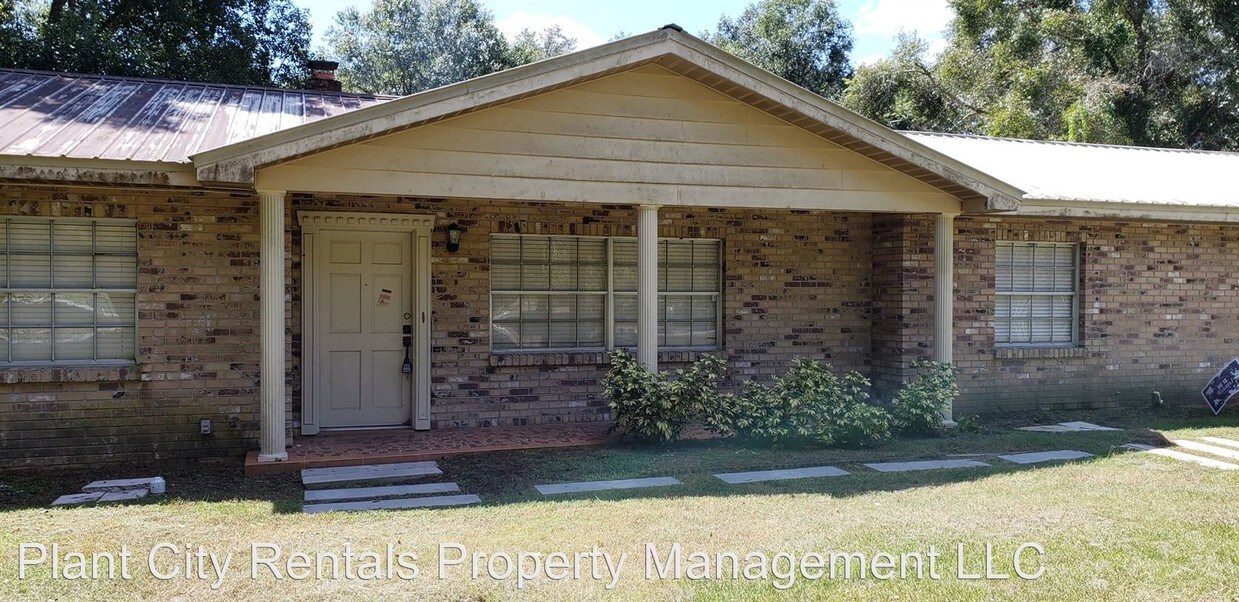 Primary Photo - 3 br, 2 bath House - 701 Sparkman Rd