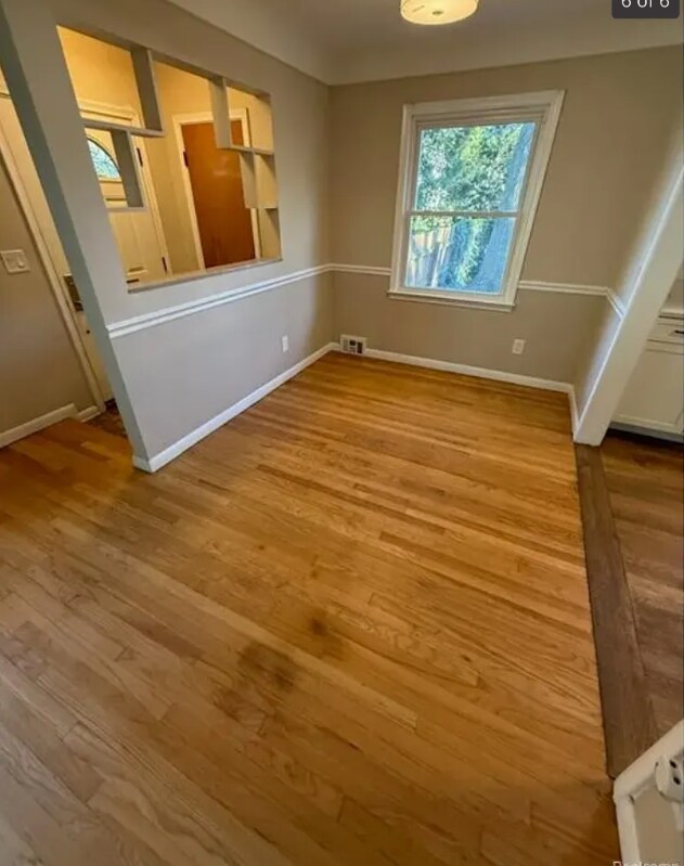 Foto del edificio - 2865 Central St