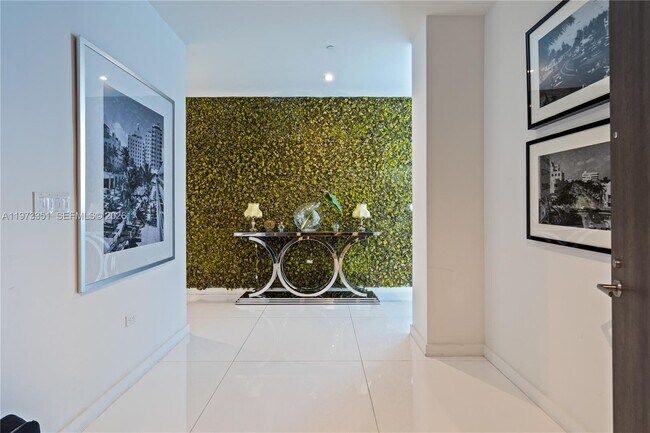 Foto del edificio - 88 SW 7th St