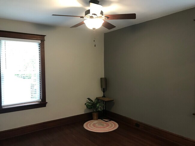 Foto del edificio - Newly renovated home in South Hampton! Wit...