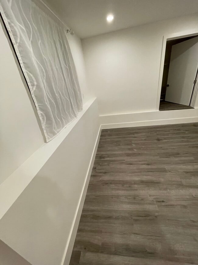 Foto del edificio - 732 16th Ave