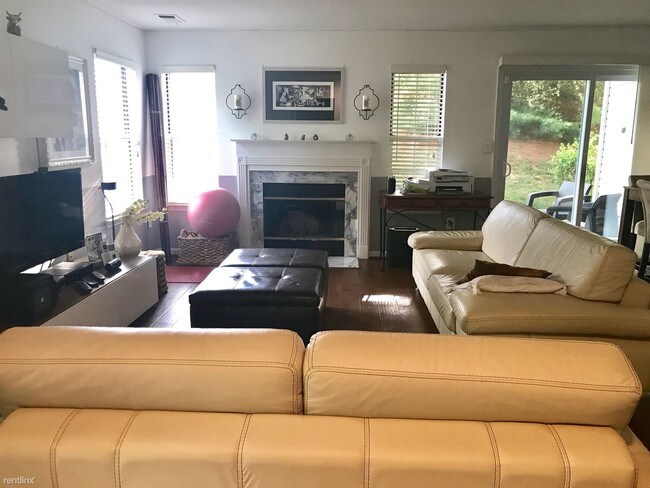 Foto del edificio - 2 br, 1.5 bath House - 19911 Dunstable Cir