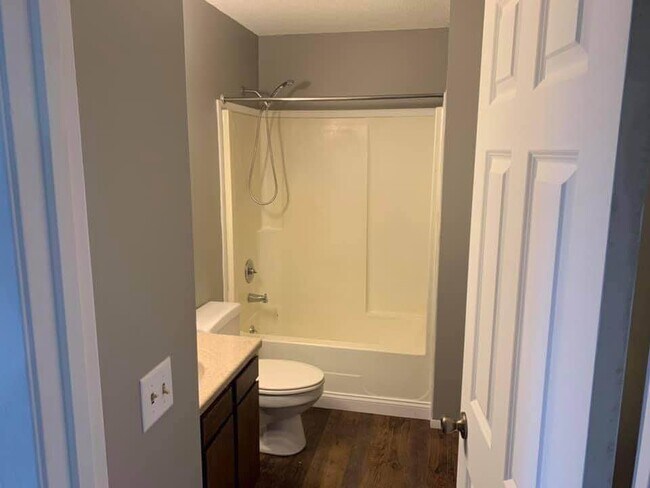 Foto del edificio - 318 M-35