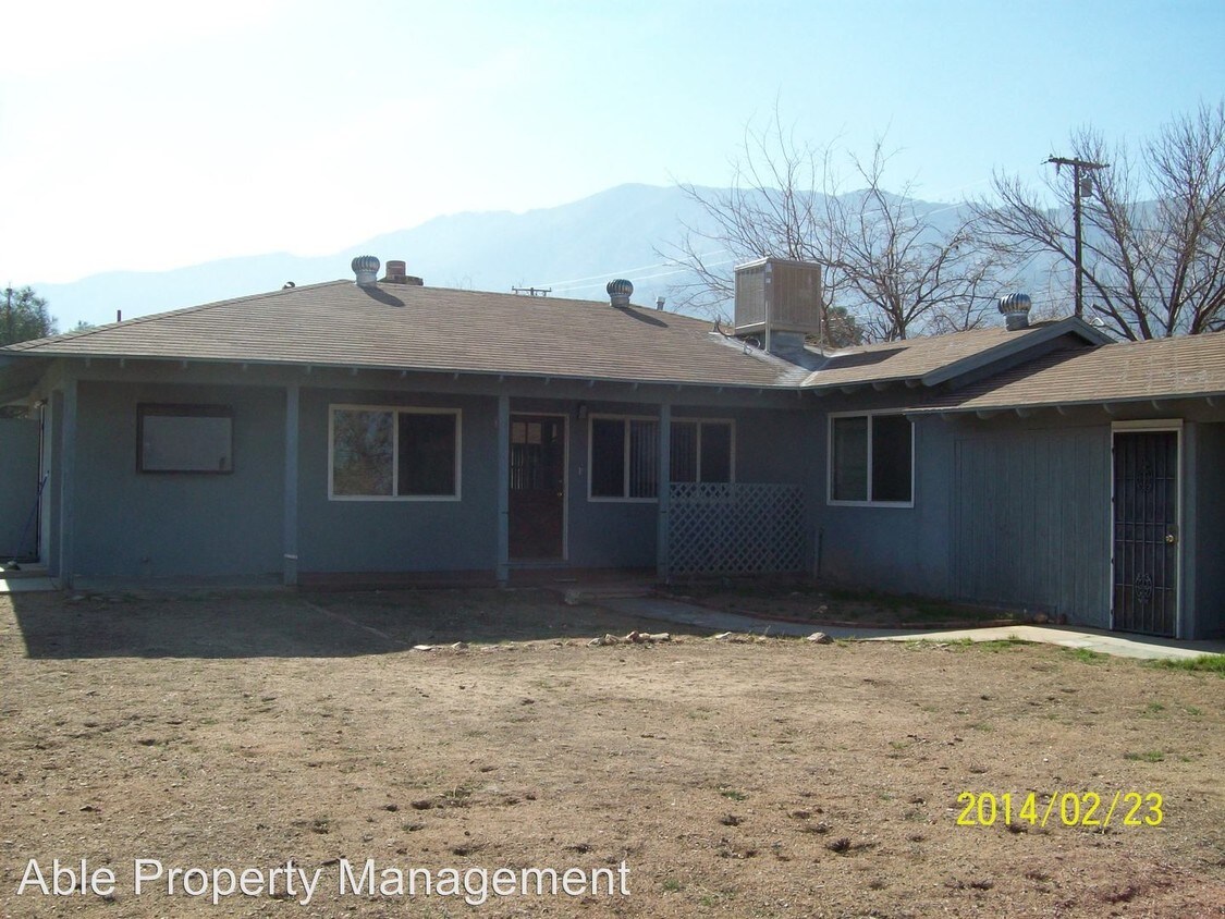 Primary Photo - 3200 McCray Rd