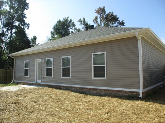 Building Photo - 32 Woodhaven Drive, Cabot, AR, USA