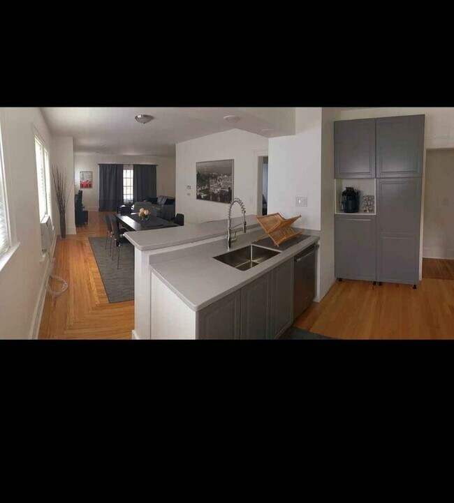 Foto del edificio - 2600 Sunset Ave