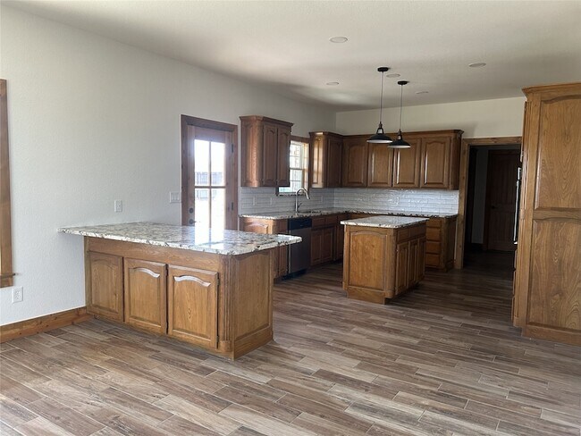 Building Photo - 307 Co Rd 4790