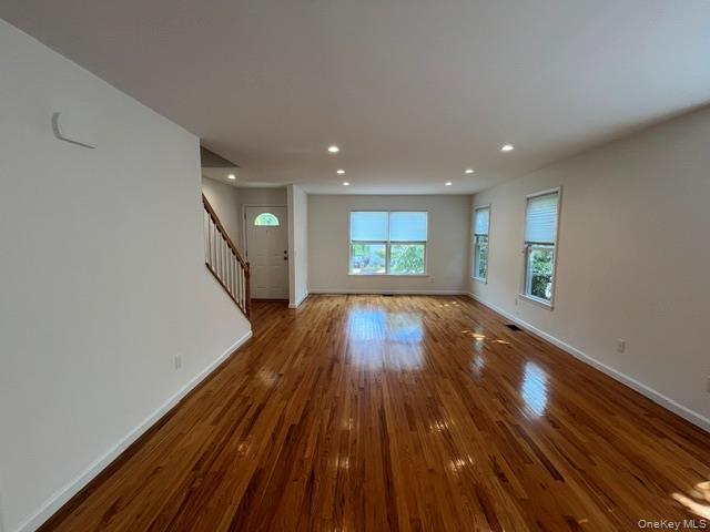 Building Photo - 45 45th Ave