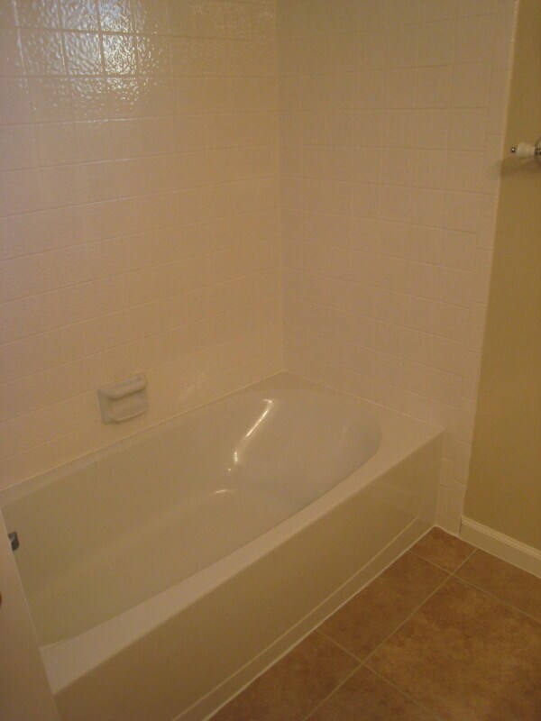 Building Photo - 299 Porter Dr