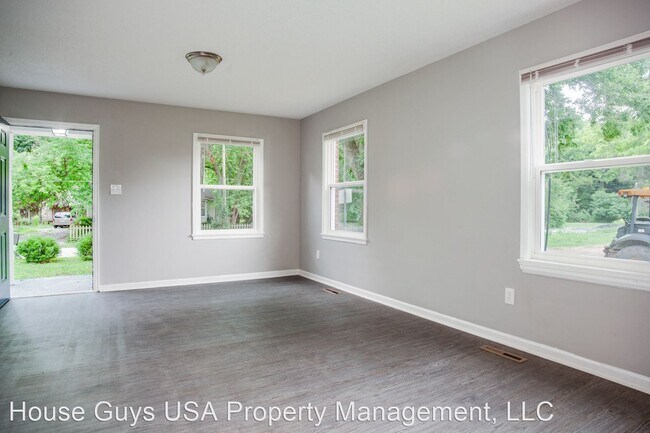 Building Photo - 3 br, 2 bath House - 11014 E 25th Street S