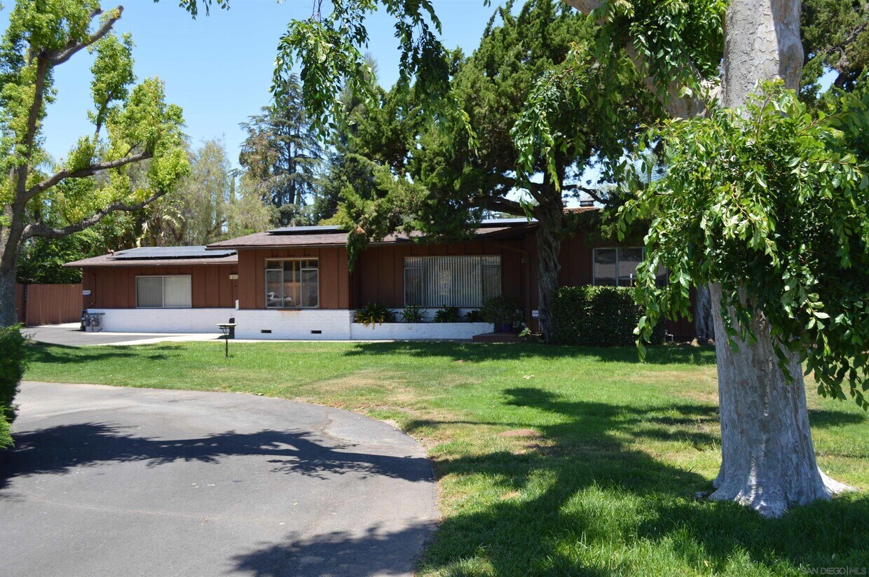 Foto principal - 14552 Garden Rd