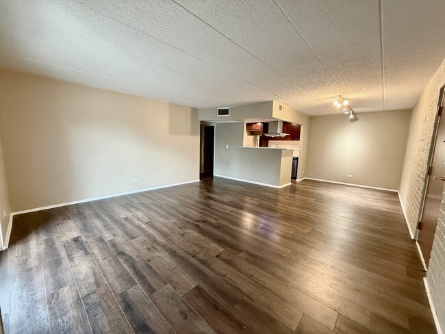 Foto del edificio - 3851 N Parkway Dr