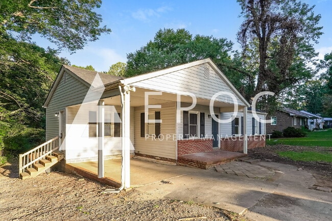 Building Photo - 3307 Amos Dr