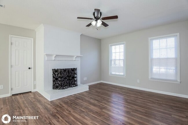 Building Photo - 5533 WHISTLEWOOD LN, CHARLOTTE, NC 28208