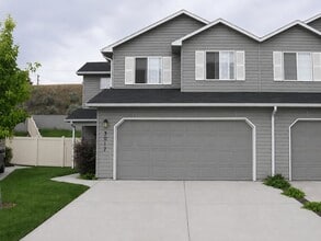 Building Photo - 3017 S Ladera Pl