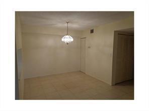 Building Photo - 111 Gardens Dr