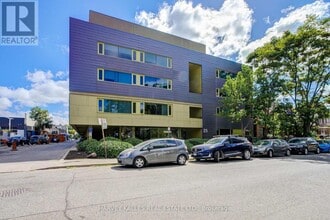 Building Photo - 25 Ritchie Ave