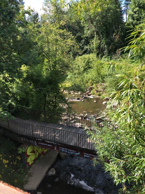 Foto del edificio - 3125 SE Van Waters St