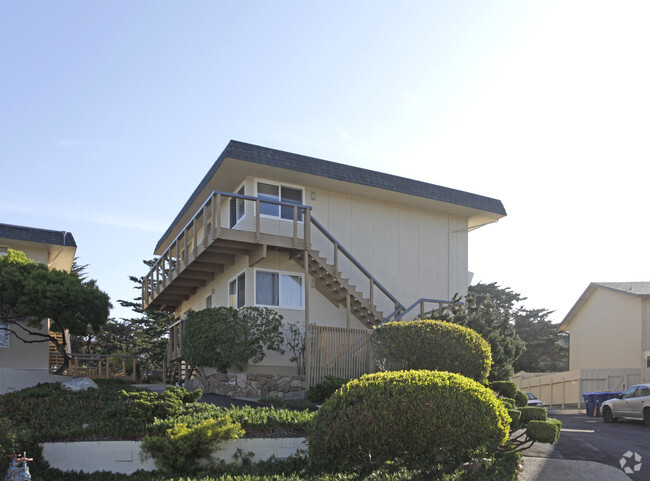 Building Photo - Surfside Apartments