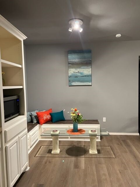 Building Photo - 401 12th Ave SE