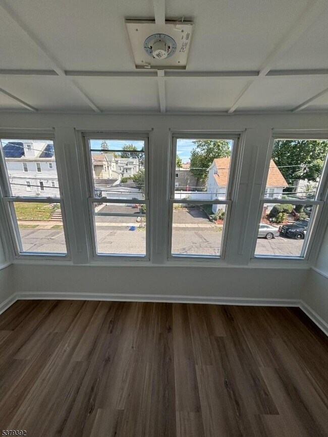 Building Photo - 43 Stager St