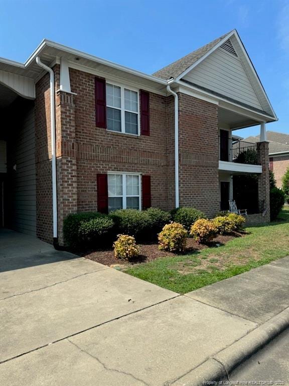 Building Photo - 1720 Renwick Dr