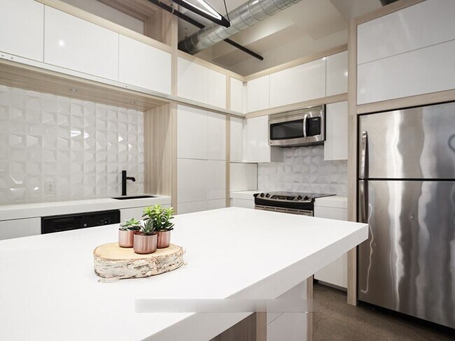 Photo du bâtiment - 19-519 River St