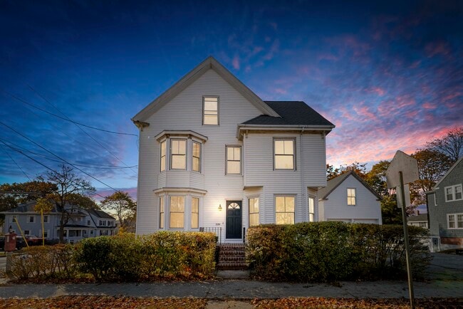 Building Photo - 338 Stevens Avenue