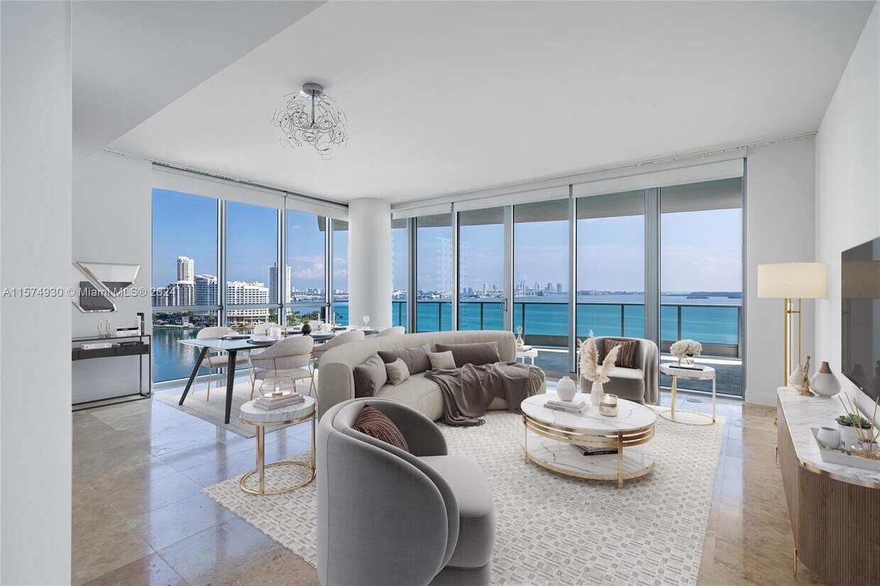 Foto principal - 1331 Brickell Bay Dr