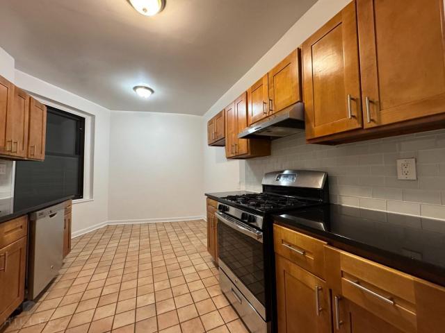 Building Photo - 2 bedroom in FLUSHING NY 11358