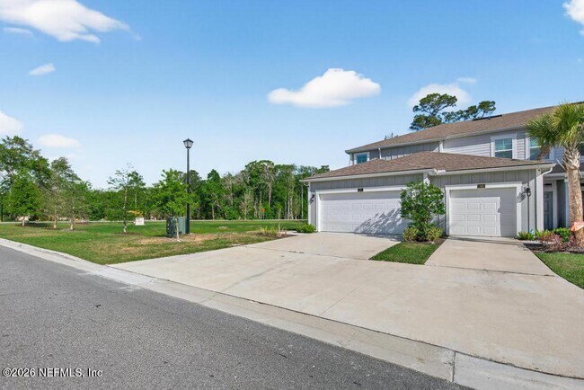 Foto del edificio - 45 Seaport Breeze Rd