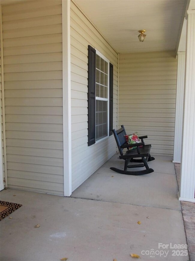 Foto del edificio - 14616 Eastgrove Dr