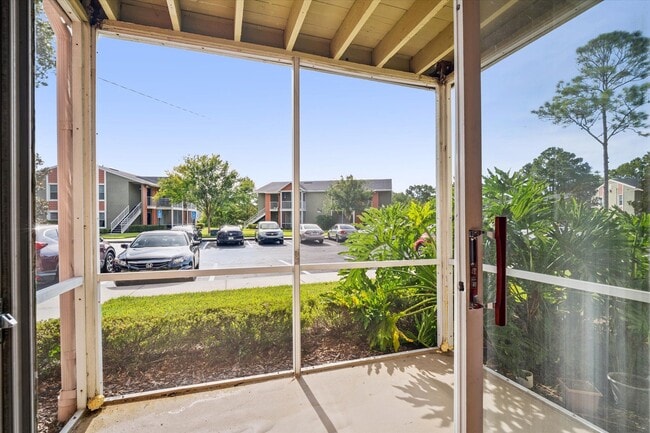 One Bedroom Large - 1 Bed / 1 Bath - 715 Sq.Ft. - Latigo 27