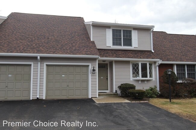Building Photo - 2 br, 3.5 bath House - 121 The Meadows
