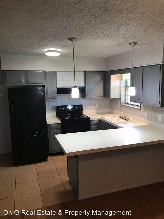 Building Photo - 3 br, 2 bath House - 214 Cherry