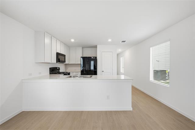 Foto del edificio - 4016 Belmont Dr