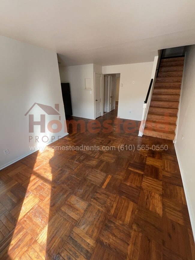 Building Photo - 3 Bedroom Home in Upper Darby!