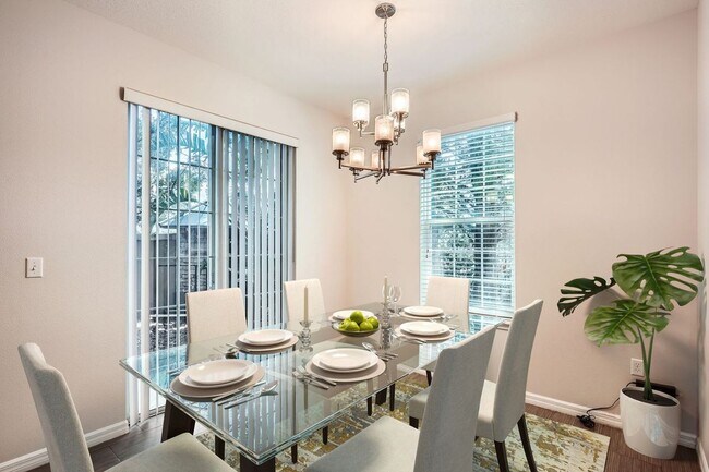 Foto del edificio - 7001 Interbay Blvd