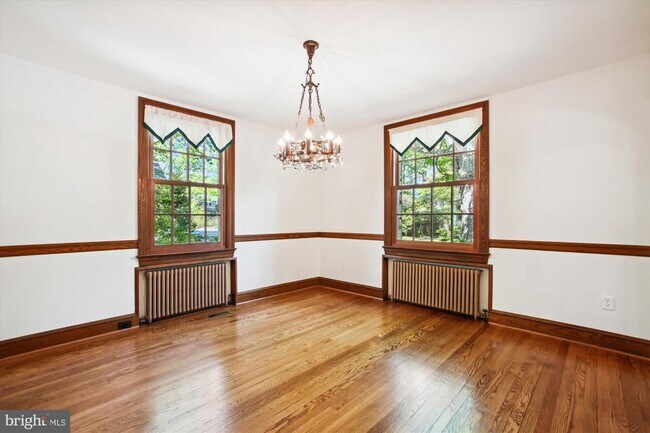 Building Photo - 3308 N Pershing Dr