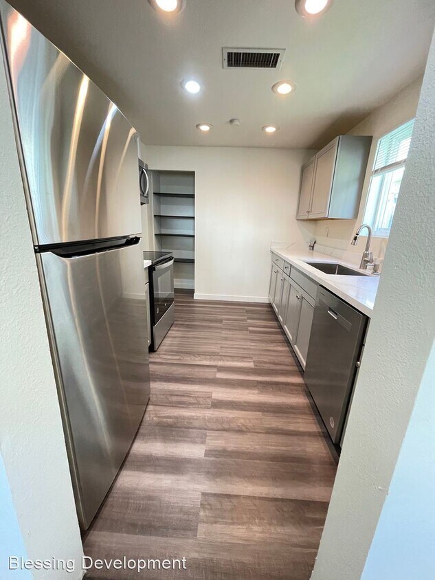 Foto principal - 2 br, 1 bath House - 24411 109th Place SE