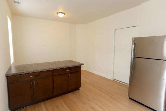 Foto del edificio - 4454 N Sheridan Rd
