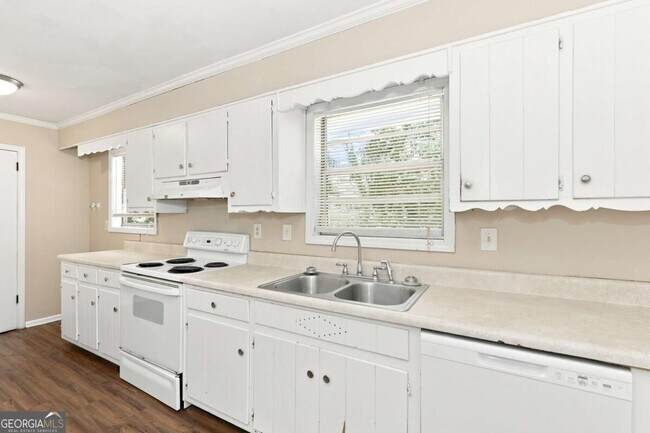 Foto del edificio - 2909 Briarwood Blvd