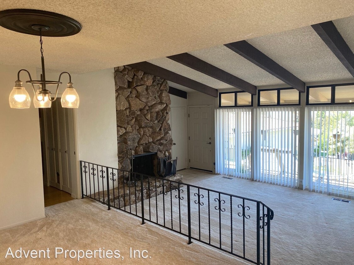 Primary Photo - 3 br, 2.5 bath House - 3200 Contreras Pl.