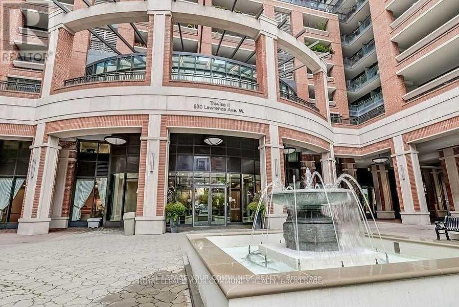 Photo principale - 830-830 Lawrence Ave W