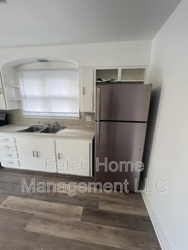 Foto del edificio - 2861 Horseshoe Pike