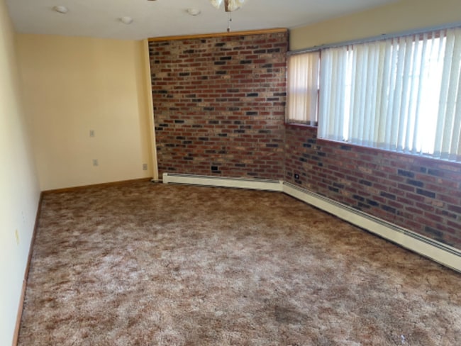 Foto del edificio - 18 Clearview Ave