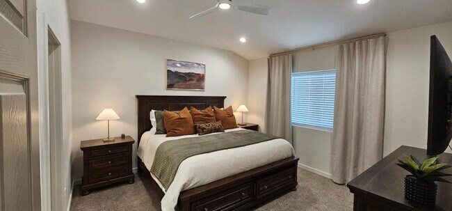 Foto del edificio - 731 W 6th S St